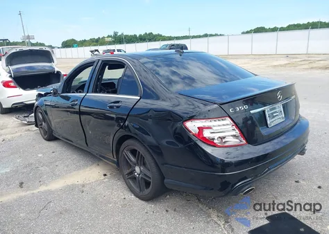 2013 Mercedes-Benz C 350 Sport из США, поврежденный, VIN WDDGF5HB4DR258643